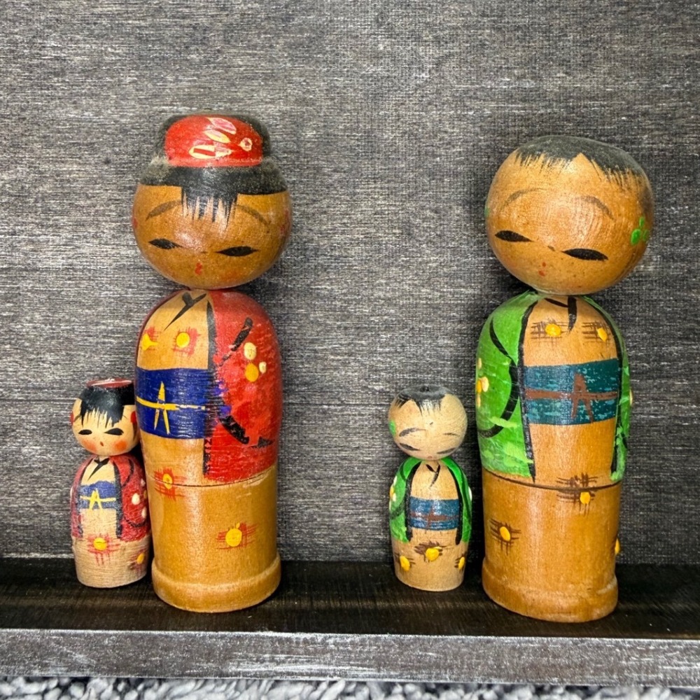 Vintage Japanese Kokeshi Dolls Family Set 4pc Hand Painted Wood Nesting Folk Art